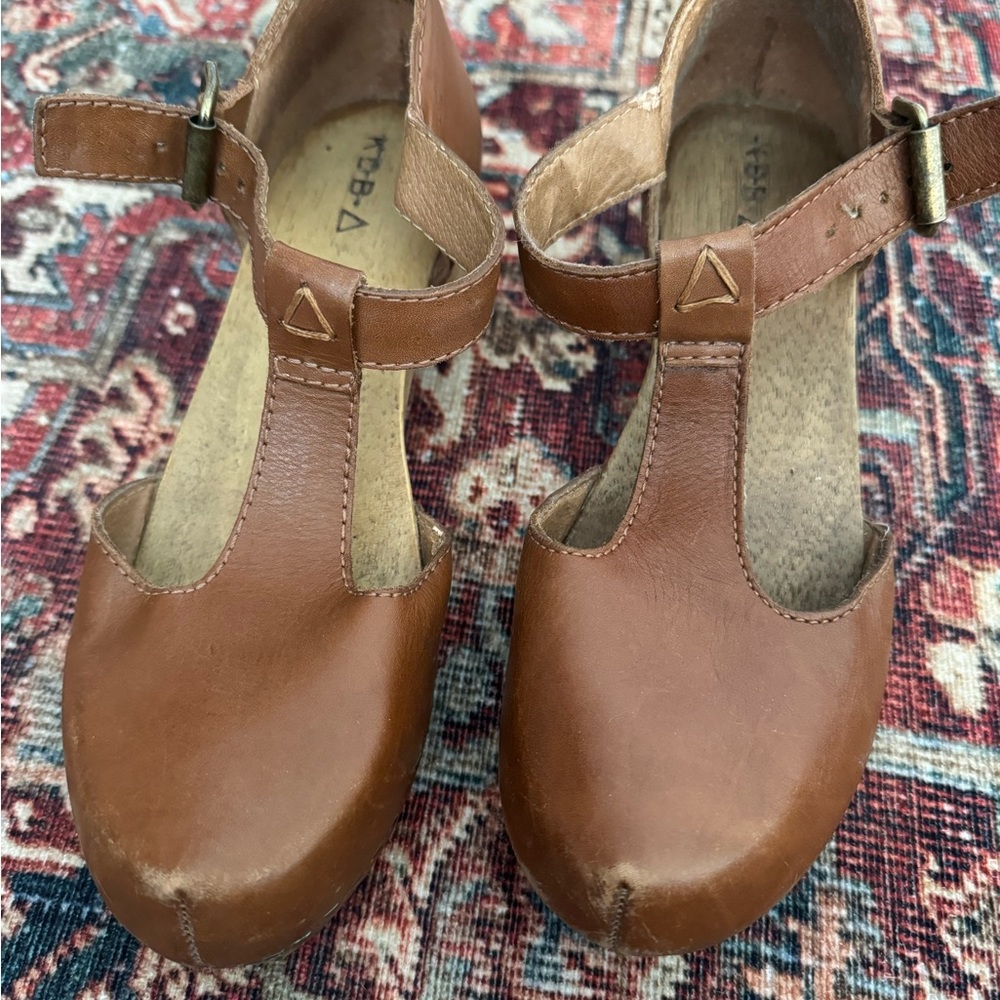 Kelsi Dagger Brown Leather T-Strap Clogs